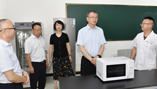 贵州省委常委、遵义市委书记李睿莅临遵义科院调研教育工作并开展教师节慰问