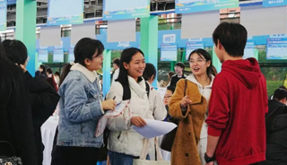 3700余个岗位！121家单位！遵义医科大学医学与科技学院举办2026届毕业生秋季校园双选会